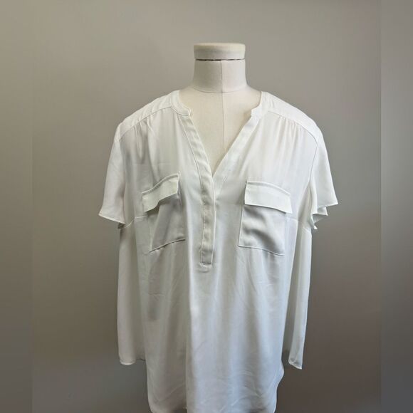 Torrid  Short Sleeve Blouse - Picture 2 of 13